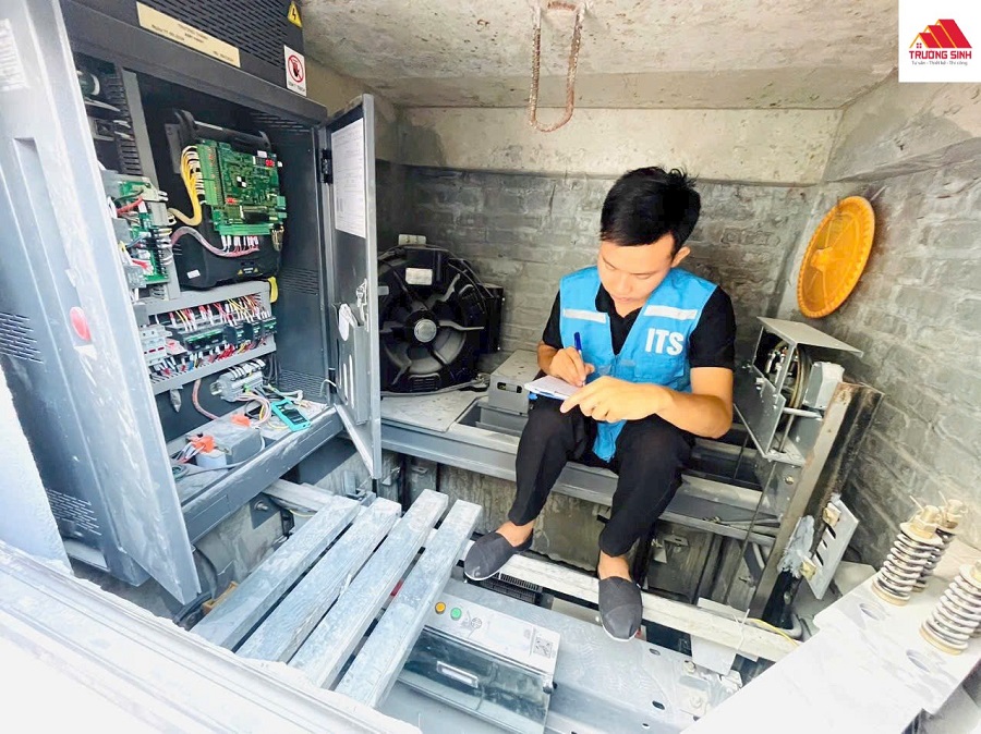 Khi nào nên chọn lắp thang máy có phòng máy